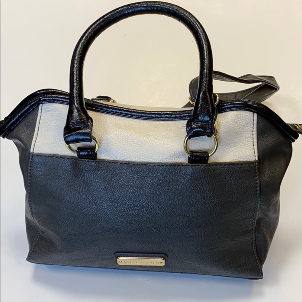 Steve Madden Baguette small tote (Black and White)
